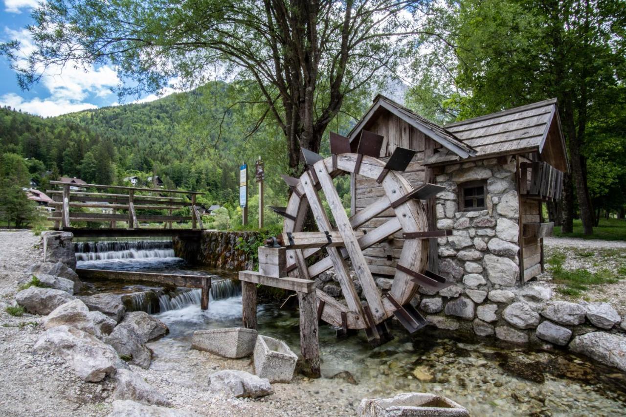 Apartment Spica - Private Parking Kranjska Gora Esterno foto